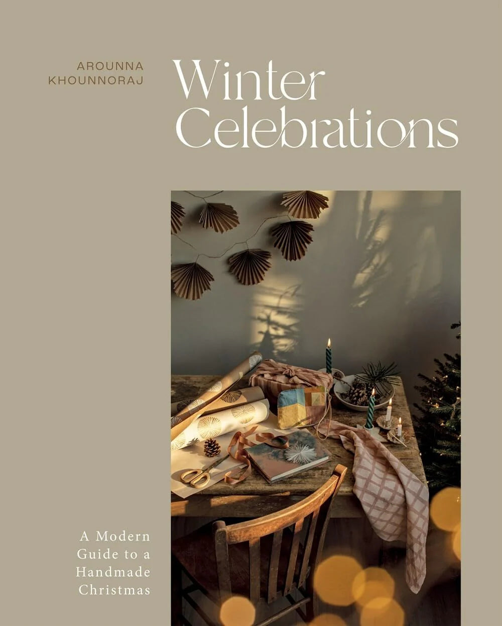 Knjiga WInter Celebrations